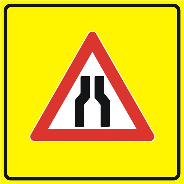 İKİ TARAFTAN DARALAN YOL